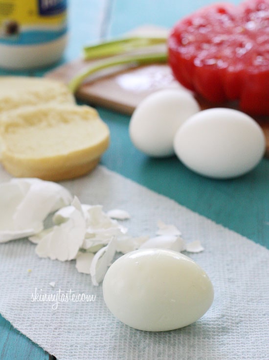 Sliced hard boiled eggs, juicy ripe tomatoes, chopped scallions with a touch of mayonnaise, salt and pepper – enjoy this sandwich for breakfast or lunch.