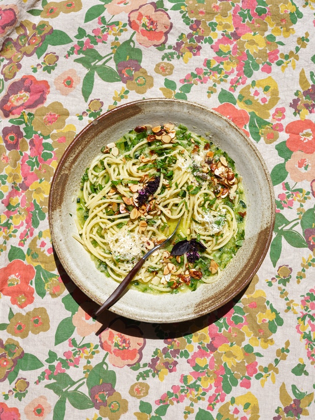 Pasta with Smashed Zucchini Cream