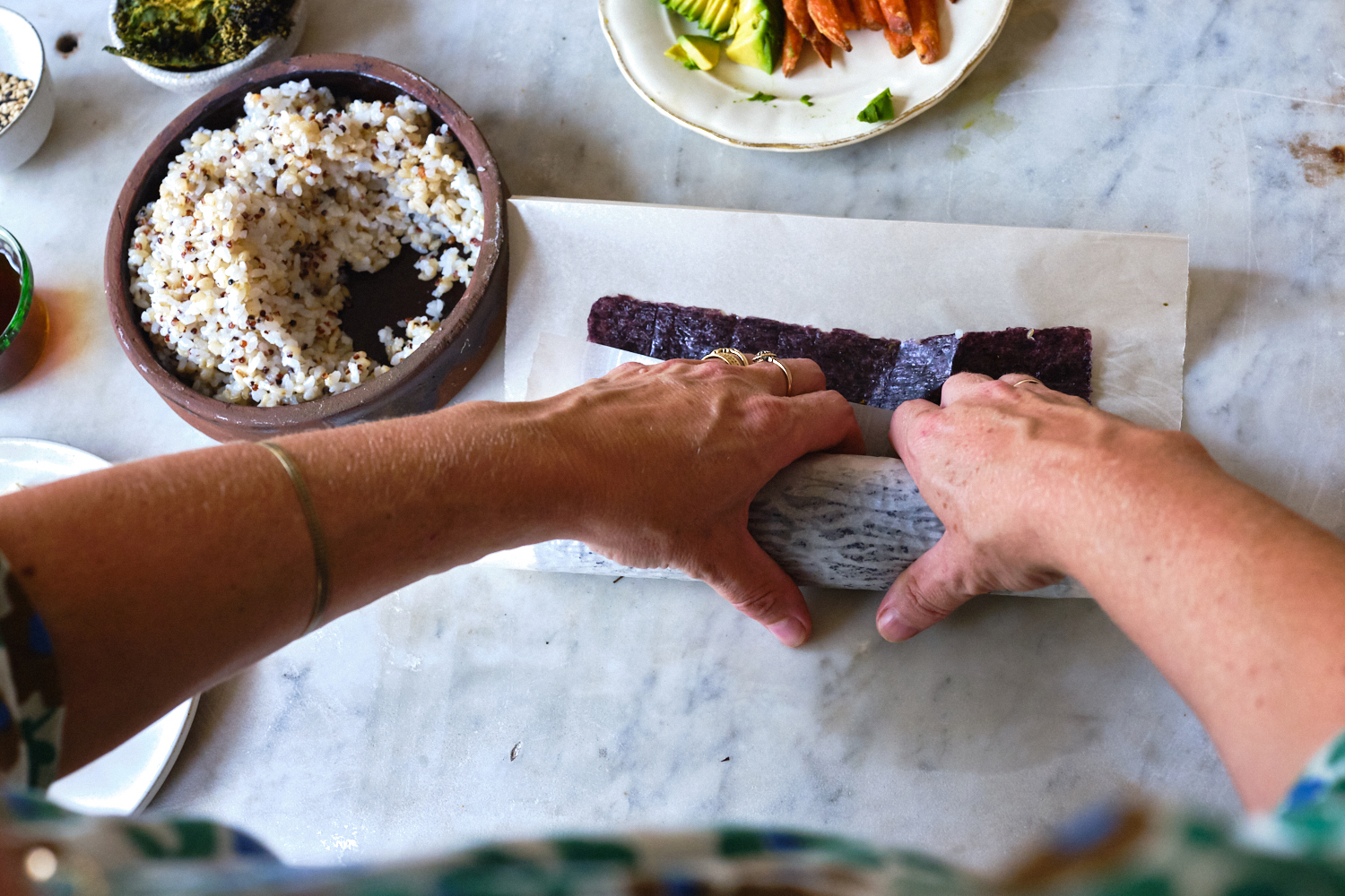 Using Sushi Mat or Parchment Paper to Roll Sushi